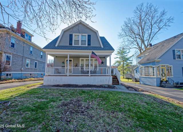 Property at 1116 Van Antwerp Rd, Schenectady, NY 12309, 3 beds, 1.5 baths