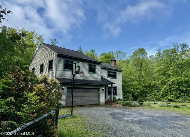 Property at 329 Millers Corners Rd, East Greenbush, NY 12061, 3 beds, 2.5 baths