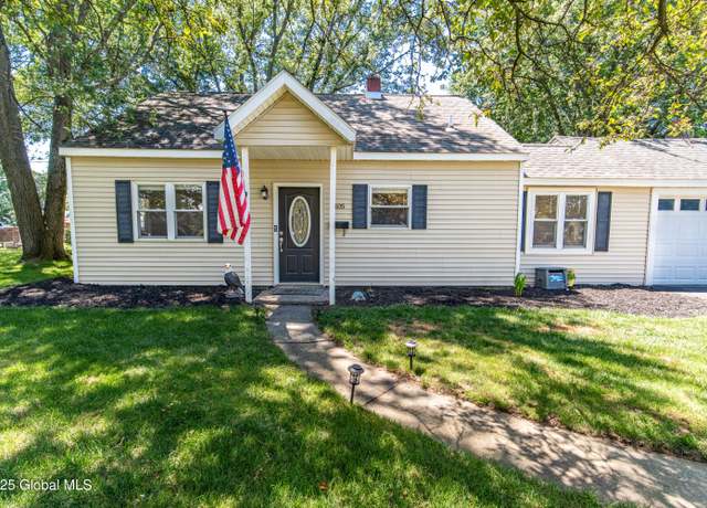Property at 1105 Outer Dr, Rotterdam, NY 12303, 4 beds, 1 bath