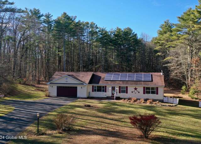 Property at 106 Woody Ln, Gloversville, NY 12078, 3 beds, 2 baths