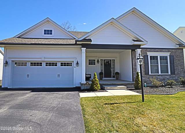 Property at 36 Bergen Pl, Niskayuna, NY 12309, 3 beds, 3.5 baths