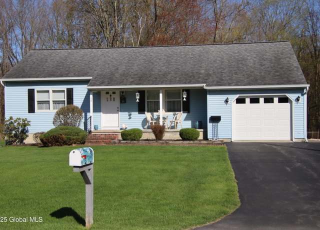 Property at 10 Stephen Rd, Glenville, NY 12302, 3 beds, 1 bath