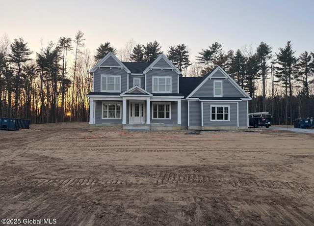 Property at 26 Cannon Royal Dr, Saratoga Springs, NY 12866, 3 beds, 2.5 baths