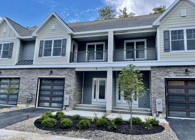 Property at 42 Landon Ln, Ballston Spa, NY 12020, 3 beds, 2.5 baths