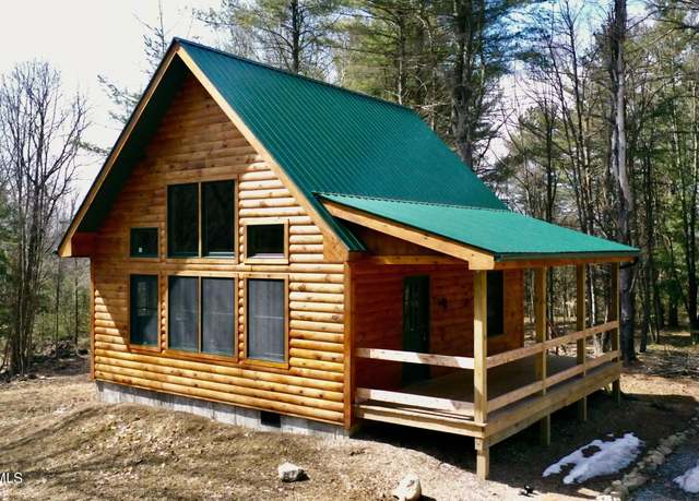 Property at 311 Lanfear Rd, Stony Creek, NY 12878, 2 beds, 1 bath