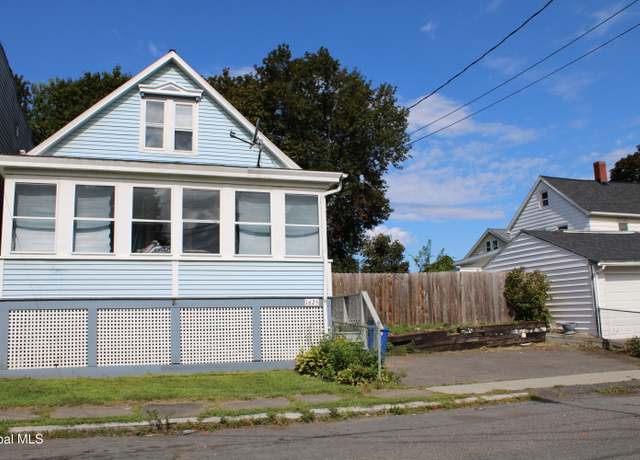 Property at 1625 5th St, Rensselaer, NY 12144, 3 beds, 1 bath