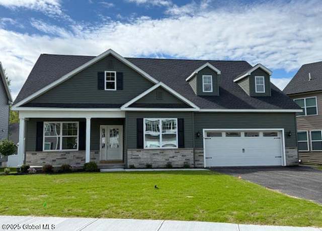 Property at 4 Aspen Dr, Ballston Lake, NY 12019, 3 beds, 2 baths