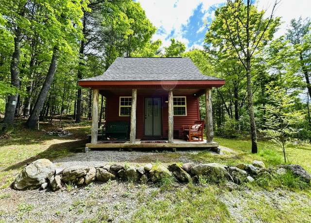 Property at 981 New Hague Rd, Hague, NY 12836, 1 bed