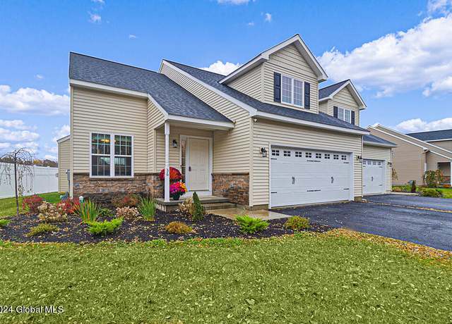 Property at 7 Chip Shot Way, Mechanicville, NY 12118, 3 beds, 2.5 baths