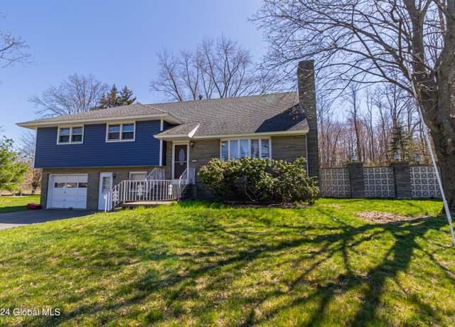 Property at 936 Kings Rd, Schenectady, NY 12303, 4 beds, 2.5 baths