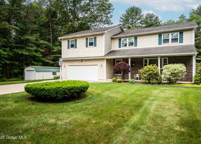 Property at 37 Michael Rd, Moreau, NY 12828, 5 beds, 3.5 baths
