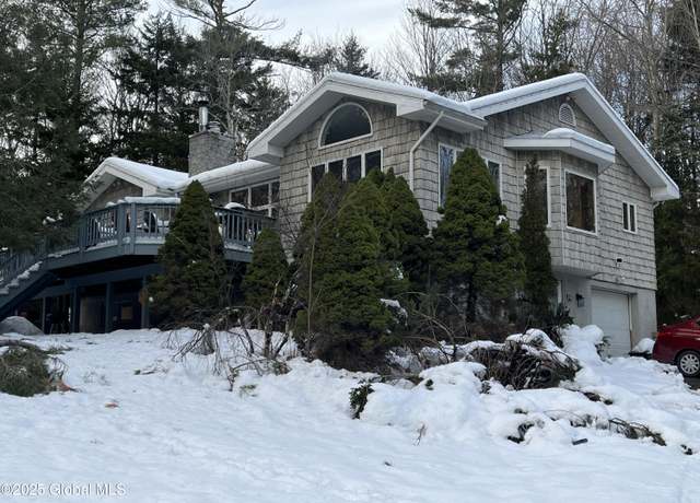 Property at 73 Fern Ridge Rd, Tannersville, NY 12485, 4 beds, 3 baths