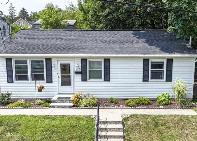 Property at 272 Central Ave, Cohoes, NY 12047, 2 beds, 1 bath