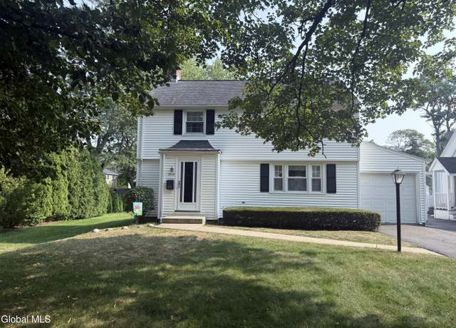 Property at 2040 Baker Ave, Niskayuna, NY 12309, 4 beds, 1.5 baths