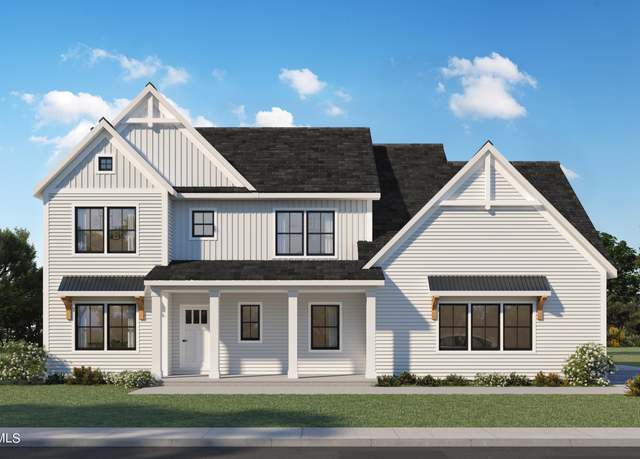 Property at 5 Edgewood Dr, Clifton Park, NY 12065, 4 beds, 2.5 baths