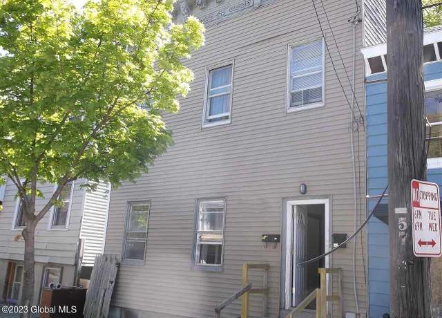 Property at 52 Ontario St, Albany, NY 12206, 4 beds, 2 baths