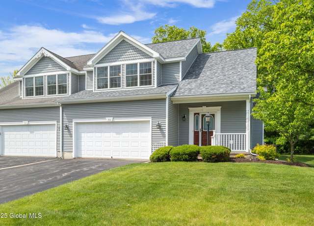 Property at 50 Oakmont St, Niskayuna, NY 12309, 3 beds, 2.5 baths