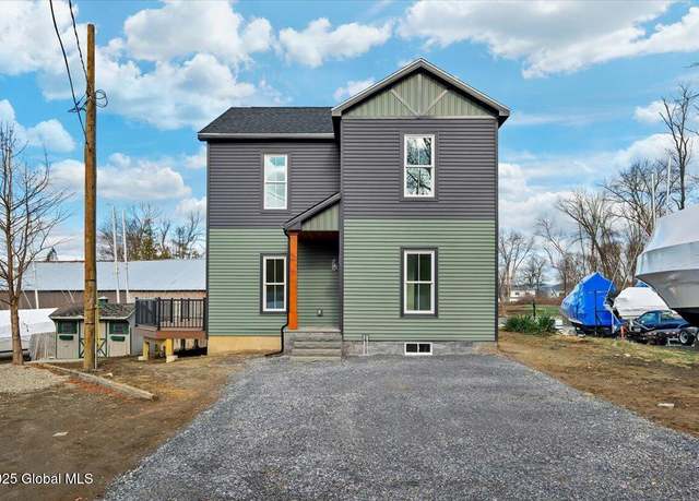 Property at 20 Brayton Rd, Queensbury, NY 12845, 3 beds, 2.5 baths