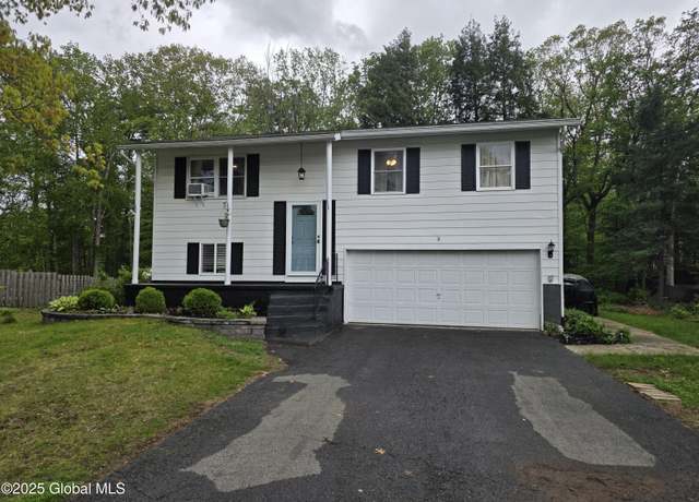 Property at 31 Whipple Tree Rd, Ballston Spa, NY 12020, 3 beds, 1 bath