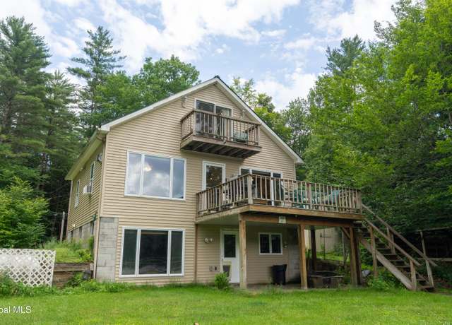 Property at 2 Birch Ct, Corinth, NY 12822, 2 beds, 2 baths