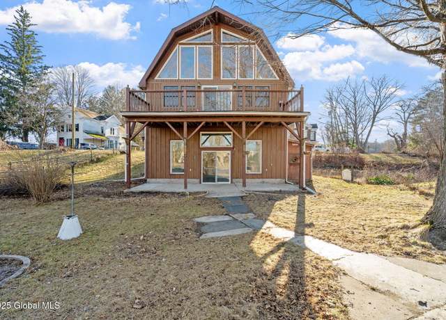 Property at 11 Riverside Dr, Fort Edward, NY 12828, 2 beds, 1.5 baths