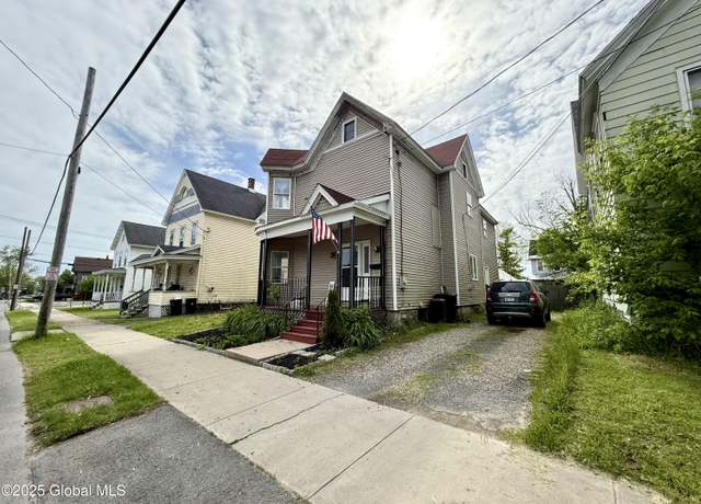 Property at 243 N Perry St, Johnstown, NY 12095, 5 beds, 2 baths