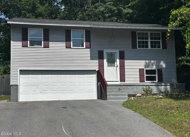 Property at 14 Lamplighter Ln, Saratoga Springs, NY 12866, 3 beds, 2 baths