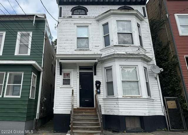 Property at 665 State St, Albany, NY 12203, 8 beds, 2 baths