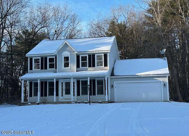 Property at 41 Runnel Dr, Schenectady, NY 12304, 3 beds, 2.5 baths