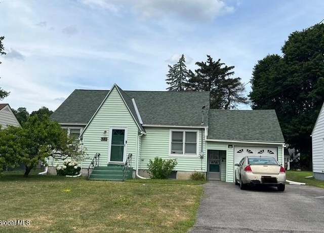 Property at 321 Stoodley Pl, Schenectady, NY 12303, 3 beds, 1 bath