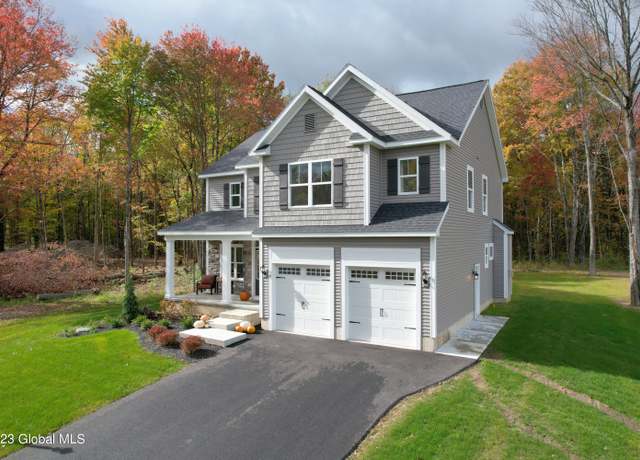 Property at 29 Olympia Ct, Stillwater, NY 12118, 4 beds, 2.5 baths