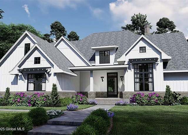 Property at 33 Catalina Dr, Milton, NY 12020, 4 beds, 3 baths