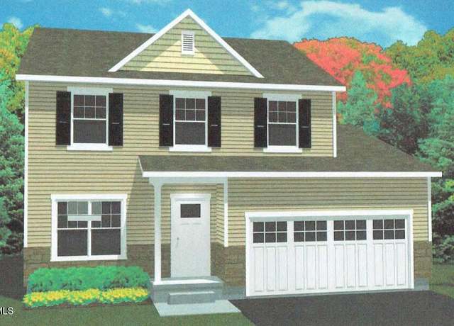 Property at 904 Ridge View Cir, Castleton, NY 12033, 4 beds, 2.5 baths