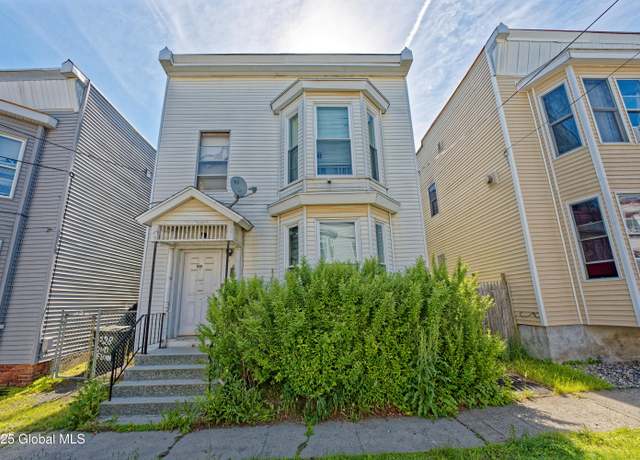 Property at 1526 6th Ave, Watervliet, NY 12189, 7 beds, 2 baths