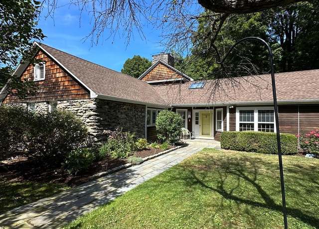 Property at 230 Scannell Rd, Ghent, NY 12075, 4 beds, 5 baths