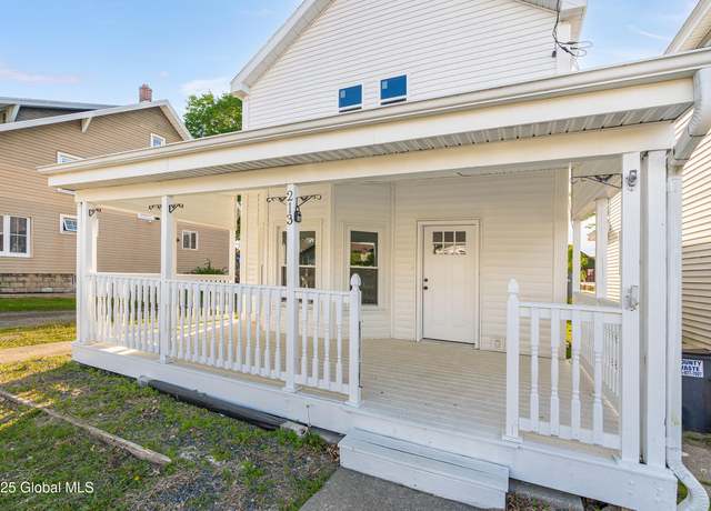Property at 213 8th Ave, Watervliet, NY 12189, 4 beds, 3.5 baths