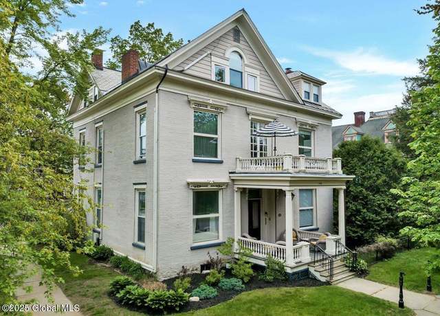 Property at 143 Caroline St #4, Saratoga Springs, NY 12866, 1 bed, 1 bath