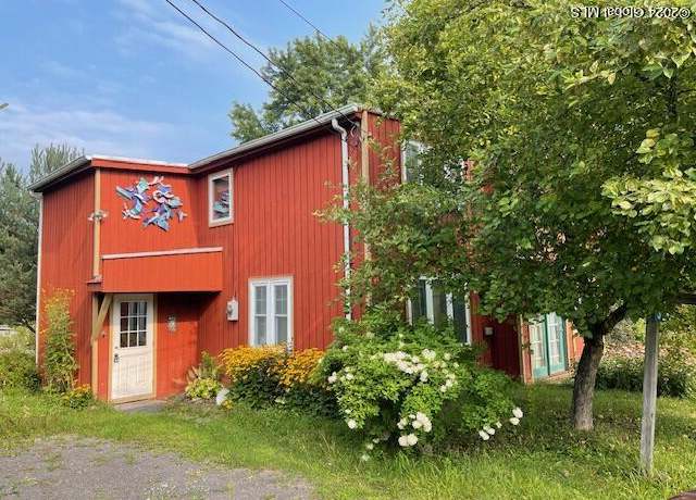 Property at 3 Printing Press Rd, Durham, NY 12423, 3 beds, 2 baths