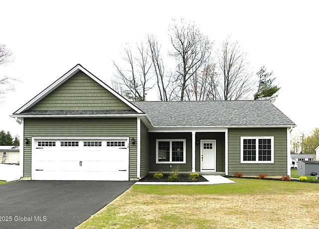 Property at 18 Sandy Blvd, South Glens Falls, NY 12803, 3 beds, 2 baths