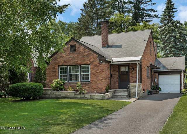 Property at 43 Crescent Dr, Albany, NY 12208, 3 beds, 2 baths