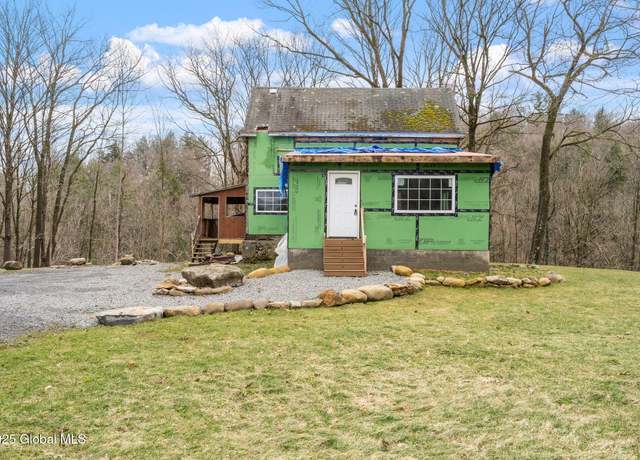 Property at 1016 Langley Rd, Amsterdam, NY 12010, 2 beds, 2 baths