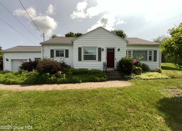 Property at 11 Calhoun Rd, Troy, NY 12180, 3 beds, 2 baths