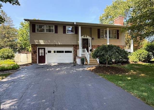 Property at 12 Apple Blossom Ln, Voorheesville, NY 12186, 4 beds, 2 baths