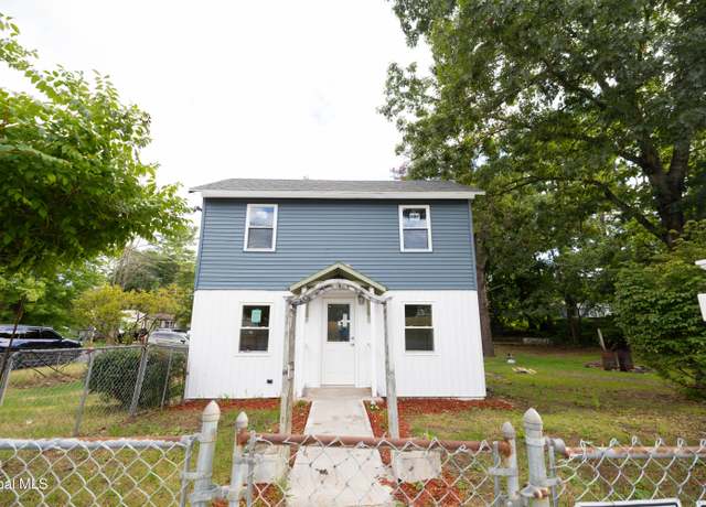 Property at 223 Luzerne Rd, Queensbury, NY 12804, 3 beds, 1 bath