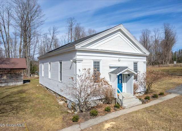 Property at 1717 Mechanic St, Galway, NY 12074, 2 beds, 1 bath