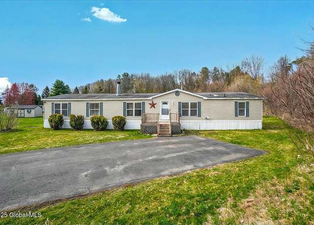 Property at 821 State Highway 161, Amsterdam, NY 12010, 4 beds, 2 baths