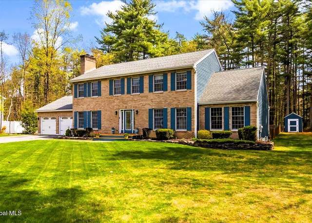 Property at 25 Algonquin Dr, Queensbury, NY 12804, 4 beds, 2.5 baths