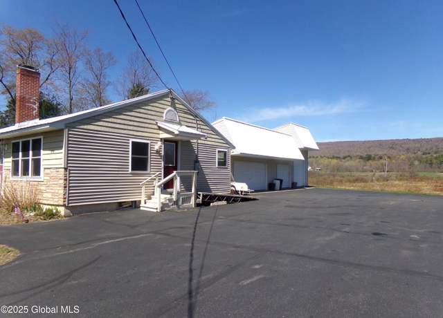 Property at 456 County Hwy 102, Gloversville, NY 12078, 3 beds, 2 baths