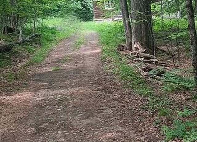 Property at 79 Park Rd, Johnsburg, NY 12843, 2 beds, 1 bath