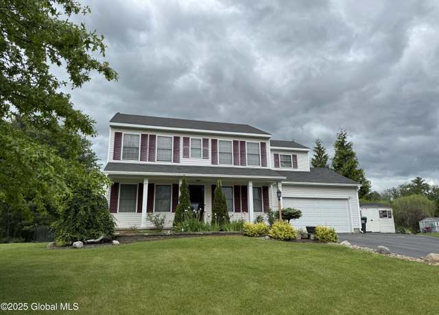 Property at 807 Vista Blvd, Rotterdam, NY 12306, 4 beds, 2.5 baths